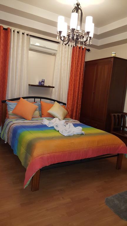 Mactan Breeze - Airport Bed And Breakfast Мактан Екстериор снимка