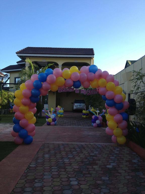 Mactan Breeze - Airport Bed And Breakfast Мактан Екстериор снимка